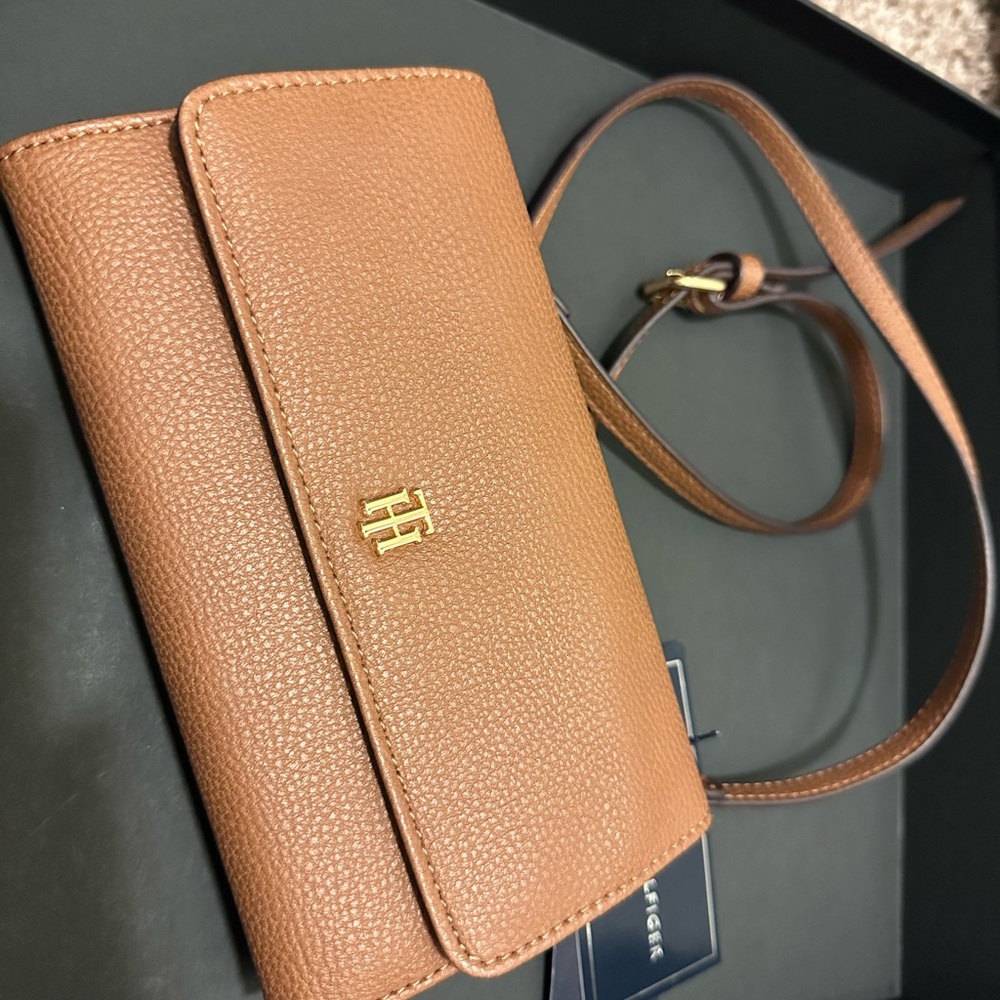 Tommy Hilfiger Crossbody and Wallet